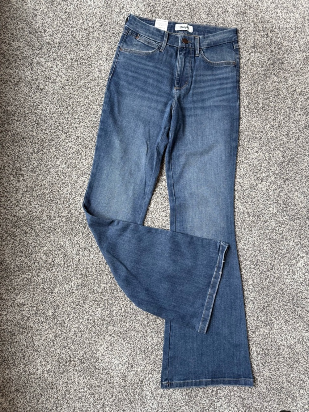 Wrangler Bespoke High-Rise Flare Women's Jeans in Medium Blue - Picture 4 of 7